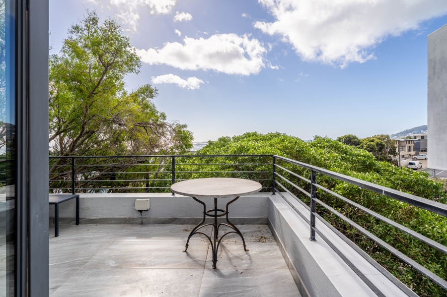 To Let 3 Bedroom Property for Rent in Camps Bay Western Cape